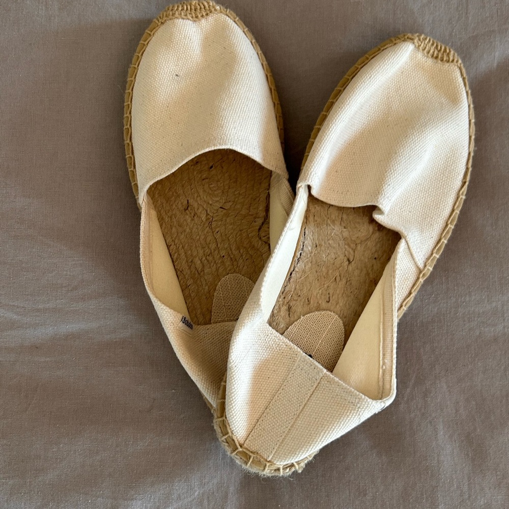 NWOT Soludos Cream Canvas Espadrilles